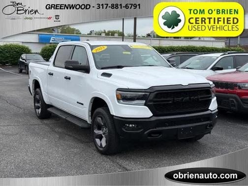 Bright White Clearcoat 2023 RAM 1500 Big Horn