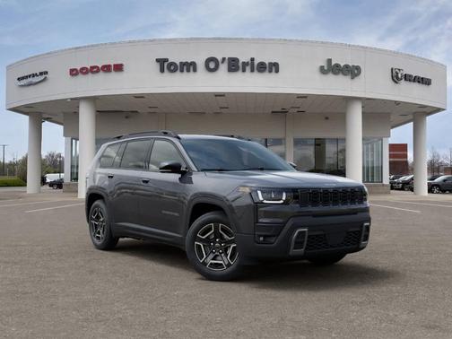 Sting Gray Clearcoat 2026 Jeep Cherokee LAREDO/LIMITED
