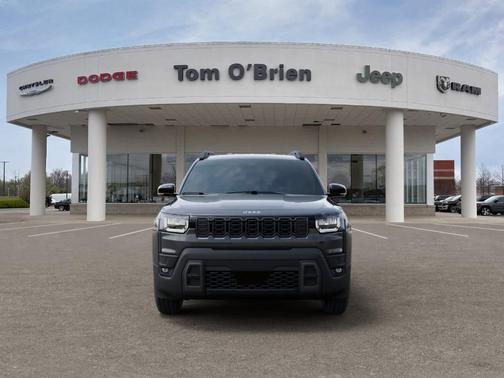 Sting Gray Clearcoat 2026 Jeep Cherokee LAREDO/LIMITED
