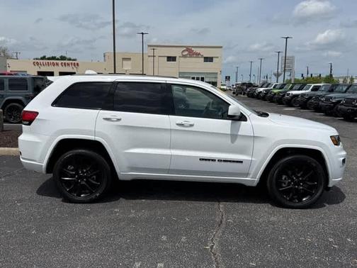 2021 Jeep Grand Cherokee Laredo X
