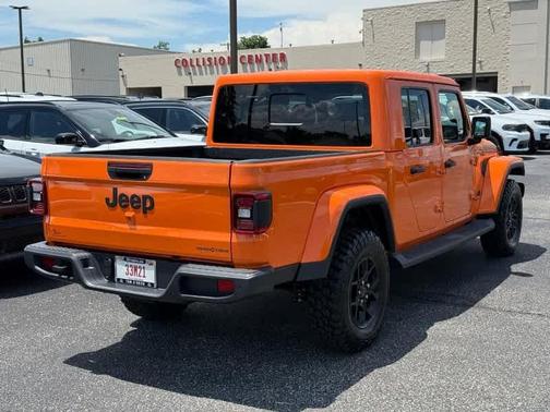 2025 Jeep Gladiator Sport