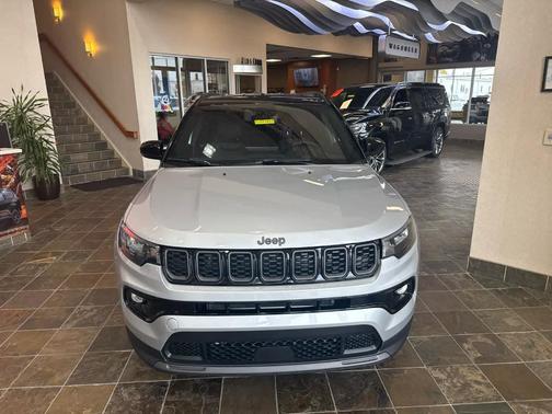 2026 Jeep Compass Limited Altitude