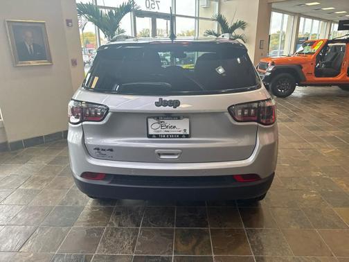 2026 Jeep Compass Limited Altitude