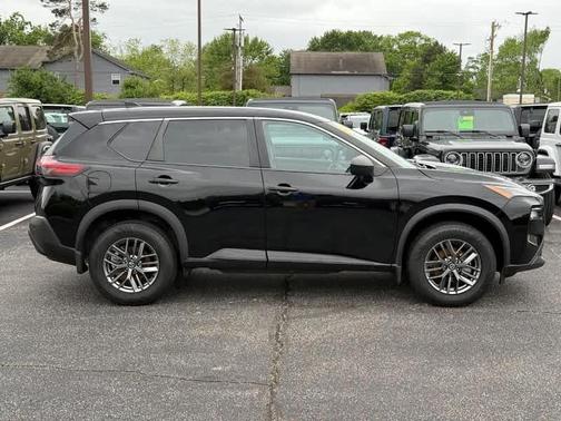 2021 Nissan Rogue S