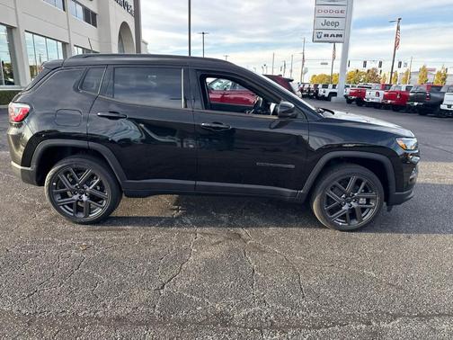 2026 Jeep Compass Limited Altitude