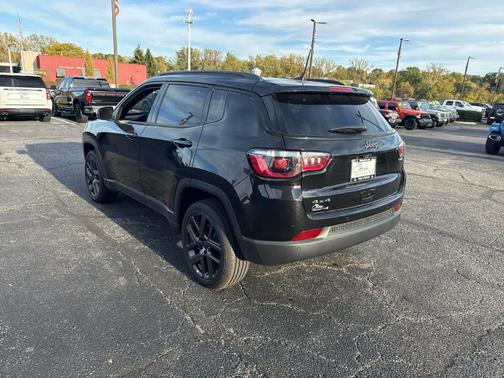 2026 Jeep Compass Limited Altitude