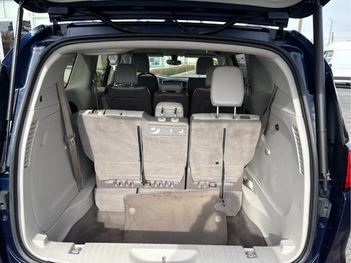 2018 Chrysler Pacifica Touring-L