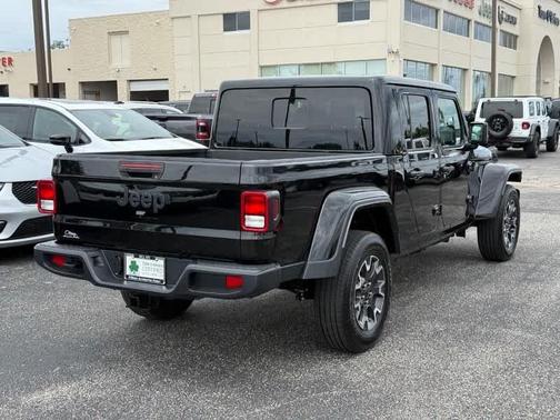 Black Clearcoat 2025 Jeep Gladiator Sport