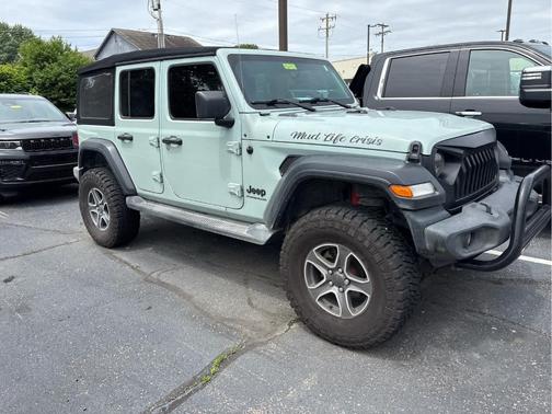 Earl Clearcoat 2023 Jeep Wrangler Sport