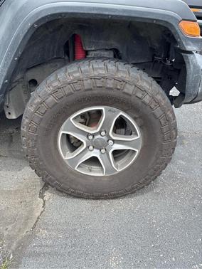 Earl Clearcoat 2023 Jeep Wrangler Sport
