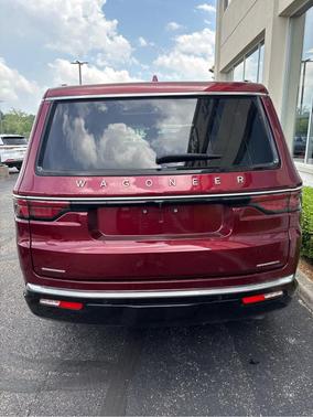 2022 Jeep Wagoneer Series II