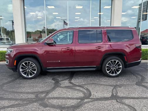 2022 Jeep Wagoneer Series II