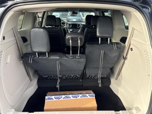 2019 Chrysler Pacifica Touring Plus