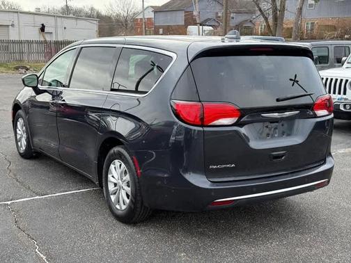 2019 Chrysler Pacifica Touring Plus
