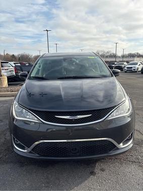 2019 Chrysler Pacifica Touring Plus