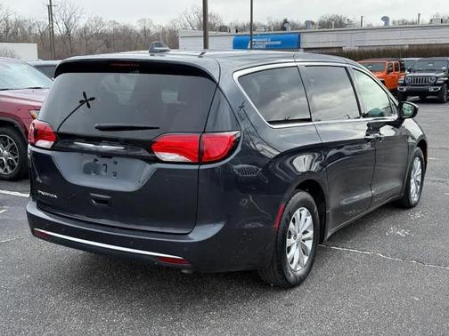 2019 Chrysler Pacifica Touring Plus