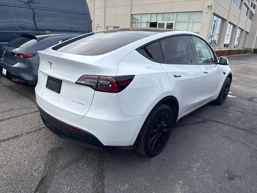 2022 Tesla Model Y Long Range