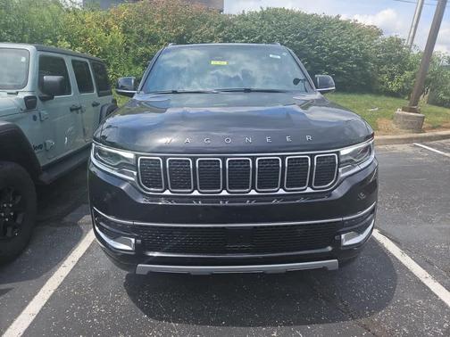 Diamond Black 2023 Jeep Wagoneer L Series II