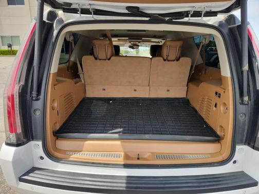 2016 Cadillac Escalade ESV Platinum