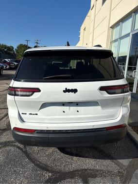 2021 Jeep Grand Cherokee L Laredo