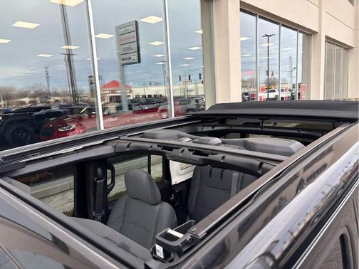 2024 Jeep Wrangler 4xe Sport