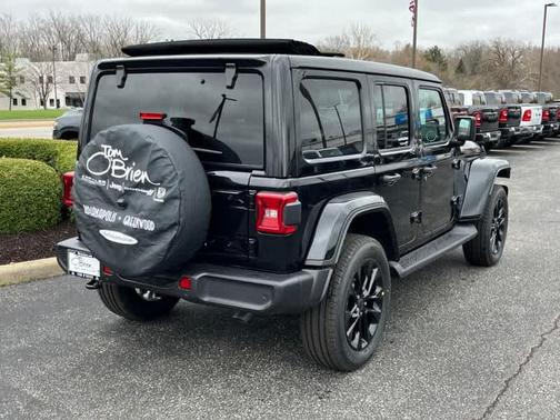 2025 Jeep Wrangler 4xe Sahara