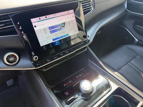 Diamond Black 2023 Jeep Wagoneer Series II