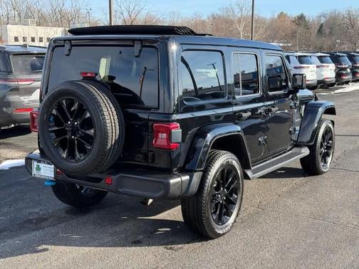 2022 Jeep Wrangler Unlimited 4xe Sahara
