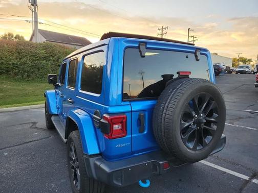 2022 Jeep Wrangler Unlimited 4xe Sahara