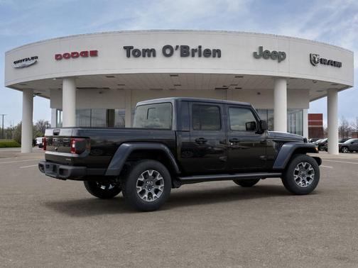 Black Clearcoat 2026 Jeep Gladiator Sport