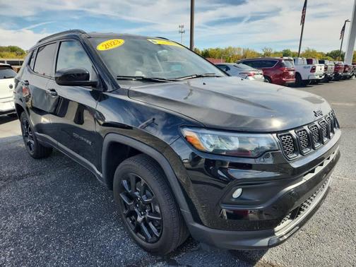 2023 Jeep Compass Altitude