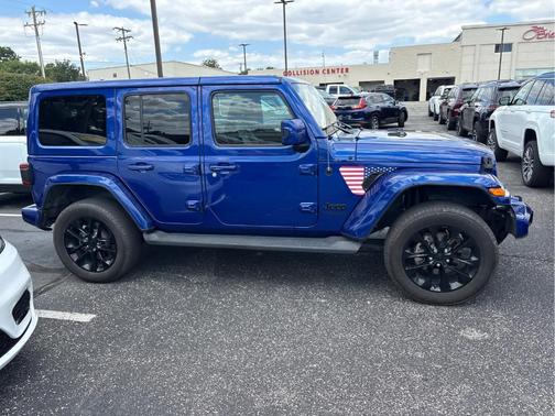 Ocean Blue Metallic 2020 Jeep Wrangler Unlimited Sahara High Altitude