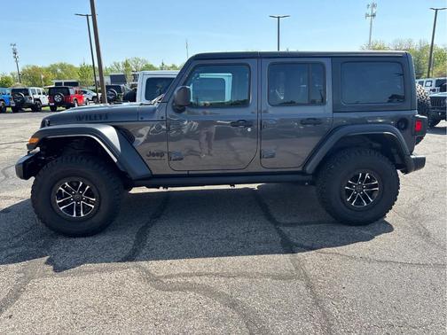 Granite Crystal Clearcoat Metallic 2024 Jeep Wrangler Sport