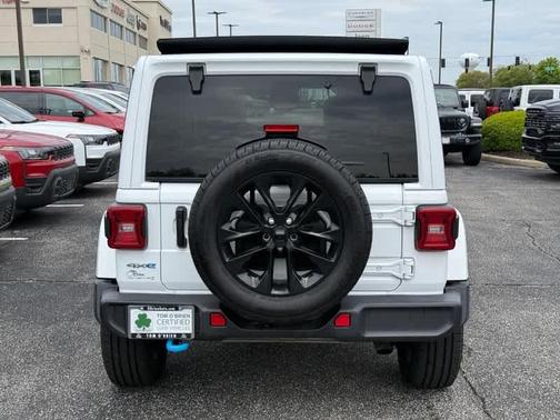 Bright White Clearcoat 2024 Jeep Wrangler 4xe Sahara