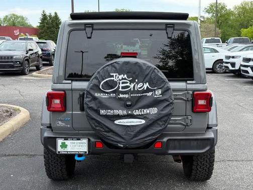 Sting Gray Clearcoat 2023 Jeep Wrangler 4xe Rubicon