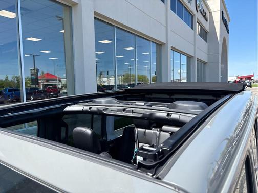 Sting Gray Clearcoat 2023 Jeep Wrangler 4xe Rubicon