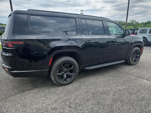 Diamond Black 2025 Jeep Wagoneer L Series II