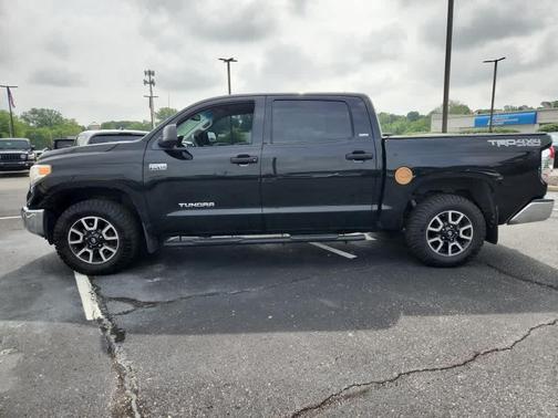 2014 Toyota Tundra SR5