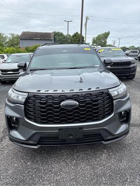 Carbonized Gray Metallic 2026 Ford Explorer ST-Line
