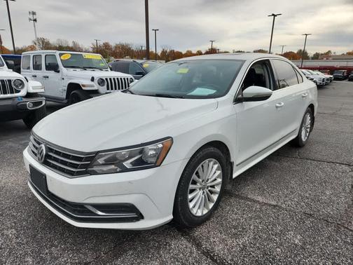 2017 Volkswagen Passat 1.8T SE