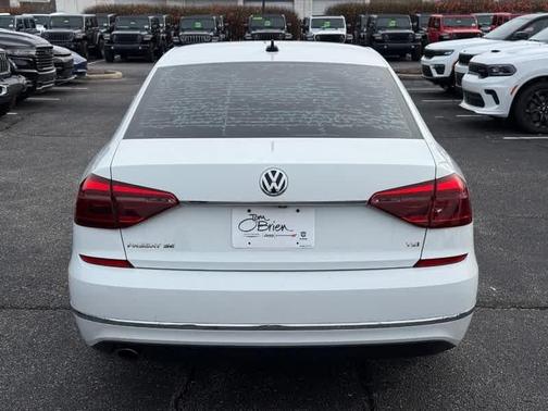 2017 Volkswagen Passat 1.8T SE