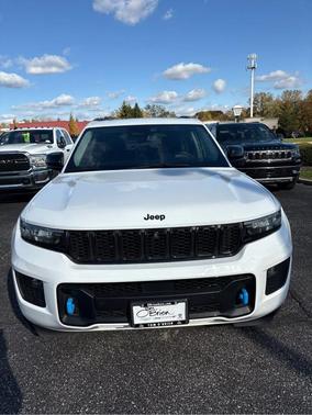 2023 Jeep Grand Cherokee 4xe Base