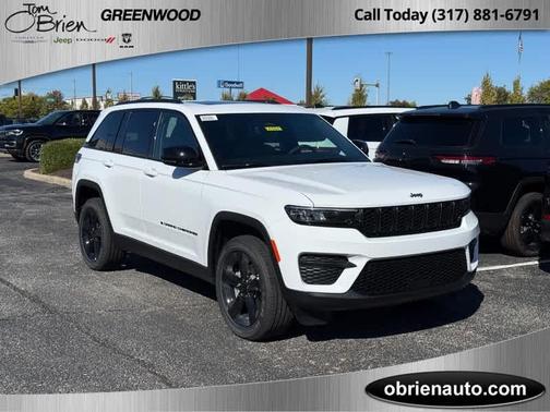 2025 Jeep Grand Cherokee Laredo