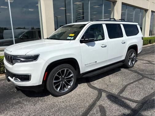 Bright White Clearcoat 2023 Jeep Wagoneer L Series II