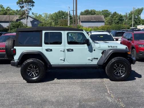 Earl Clearcoat 2024 Jeep Wrangler Sport