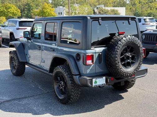 2024 Jeep Wrangler Sport