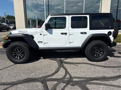 Bright White Clearcoat 2024 Jeep Wrangler Sport