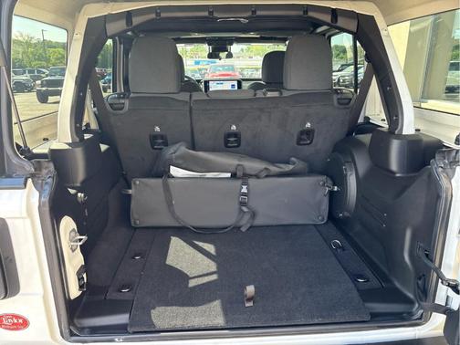 Bright White Clearcoat 2024 Jeep Wrangler Sport