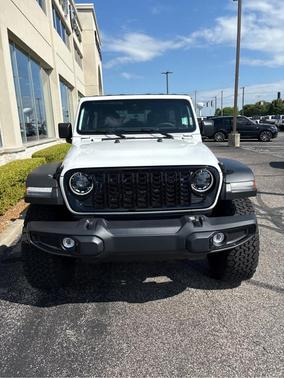 Bright White Clearcoat 2024 Jeep Wrangler Sport