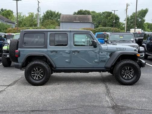 Anvil Clearcoat 2024 Jeep Wrangler Sport